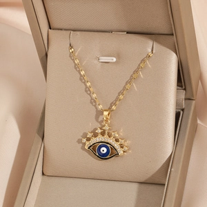 Fashion Stainless Steel Evil Eye Pendant Necklace Gold Plated Star Crown Zircon Clavicle Chain For Women Jewelry Gift