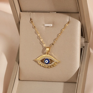 Gold Plated Stainless Steel Evil Eye Pendant Necklace For Women Blue Zirconia Inlaid Lip Chain Minimalist Jewelry Gift
