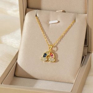 Collier Pendentif Nuage Arc-en-Ciel Acier Inoxydable Zircone Plaqué Or 18K Pierres Colorées Bijoux Élégants Pour Femmes