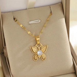 Elegant Stainless Steel Butterfly Pendant Necklace For Women 18K Gold Plated Frosted Bow Link Chain With Zircon Jewelry Gift