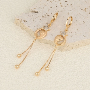 Élégantes boucles d'oreilles pampilles dorées avec étoile cœur et strass pour femmes