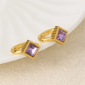 Golden stainless steel hoop earrings with rhombus purple zircon in a vintage style