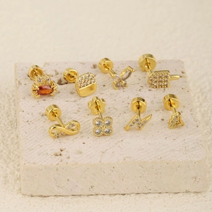 Boucles d'Oreilles Clous à Vis en Acier Inoxydable et Zircone pour Femmes Plaqué Or Papillon Éclair Glace Crabe Bijoux Oreille