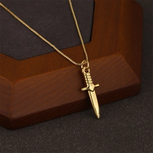 Minimalist Stainless Steel Dagger Pendant Necklace For Women 18K Gold Plated Box Chain Short Sword Charm Fashion Jewelry