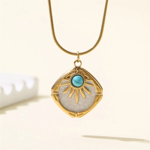 Collier Pendentif Rayon de Soleil en Acier Inoxydable Bohème Plaqué Or Géométrique Carré Turquoise Émaillé Chaîne Serpent Femme