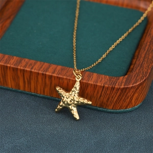 Minimalist Stainless Steel Gold Plated Starfish Pendant Necklace For Women Hammered Sea Star Choker Vacation Beach Jewelry