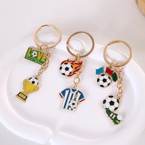 Kreativer Fußball Trophäe Schlüsselanhänger Fußballtrikot Schuh Anhänger Sport Souvenir Emaille Legierung Schlüsselring Geschenk