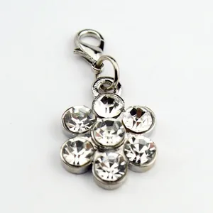 Plum blossom shaped rhinestone pet collar pendant with silver lobster clasp and seven crystals