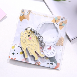 Porte-clés Golden Retriever émaillé avec médaille I Love Dogs sur son emballage