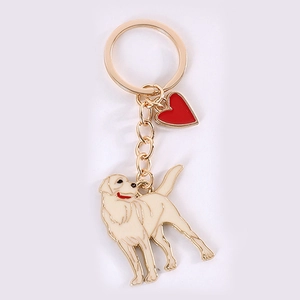 Porte-clés Labrador en métal avec anneau doré et pendentif cœur rouge pour sacs