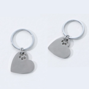 Zinc Alloy Heart Shaped Keychain With Hollow Paw Print Polished Metal Key Ring For Pet Lovers Silver Tag Accessory Gift