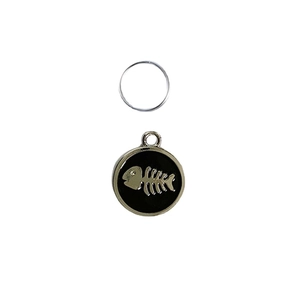 Round zinc alloy pet ID tag with silver fishbone pattern and black enamel finish