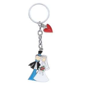 Porte-clés mariage créatif avec figurines mariés et pendentif coeur en émail