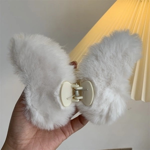 Damen Plüsch Schmetterling Haarkralle Kunststoff Harz Große Haarklammer Elegant Herbst Winter Weiches Fell Haarschmuck