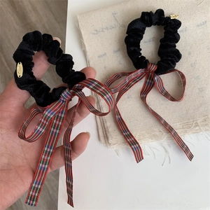 Korean Style Red Plaid Bow Scrunchie For Women Velvet Fabric Hair Tie Handmade Christmas New Year Elastic Ponytail Holder