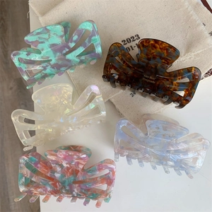 Women Vintage Acetate Marble Texture Hollow Hair Claw Clip Artistic Handmade Shark Jaw Hair Accessories