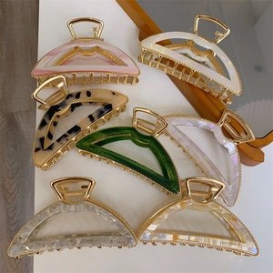 Acetate Alloy Hair Claw Geometric Arch Shell Texture Metal Hair Clip Large Elegant French Hair Accessory For Women Long Hair Styling