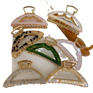 Minimalist acetate and metal hair claw clip set in various colors for long hair styling