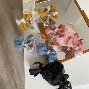 Lot de pinces à cheveux élégantes avec nœuds floraux, dentelle et mesh en divers coloris
