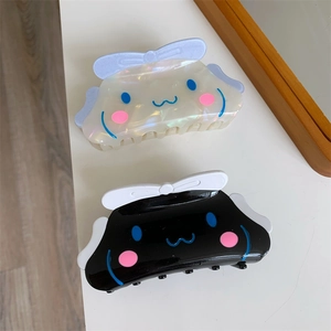 Details von Cinnamoroll Haarklammern aus Acetat in Irisierend Weiß und solidem Schwarz