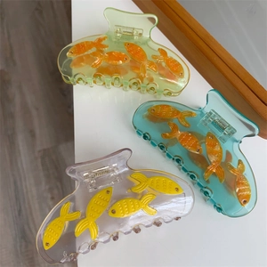 Pince à Cheveux Créative en Forme de Poisson Rouge Translucide pour Femme Strass Plastique Accessoires de Coiffure