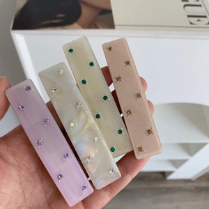 Elegant geometric square hair clips with colorful diamonds in four stylish colors