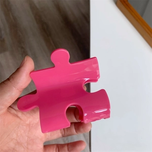 Creative pink puzzle block hair claw clip made of acetate material for daily styling