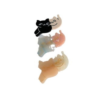 Three pairs of cute cartoon cat hair clips in mixed colors with minimalist resin finish