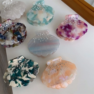 Détails de pinces à cheveux en acétate en forme de coquillage avec strass brillants