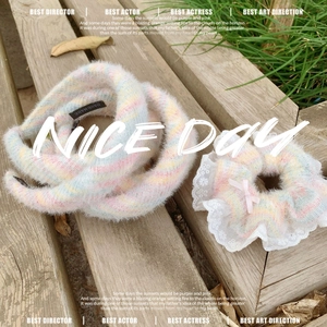 Serre-tête Doux en Peluche Arc-en-ciel Rayé pour Femmes Bandeau Large Pelucheux Fait Main Accessoires Cheveux Automne Hiver
