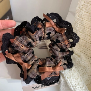 Vintage Plaid Lace Bow Scrunchie Maillard Brown Hair Tie Handmade Fabric Ponytail Holder Sweet Hair Accessories For Women