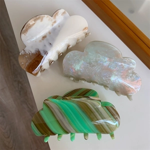 Retro Acetate Cloud Shape Hair Claw Clip Marble Texture Shark Clip Elegant Artistic Oil Painting Style Hair Accessory For Women