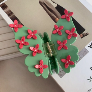 Pince à cheveux papillon verte élégante avec fleurs roses et cristaux pour femmes