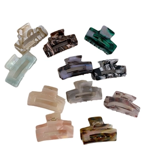 Set of 11 vintage square acetate hair claws in marble and amber textures for women