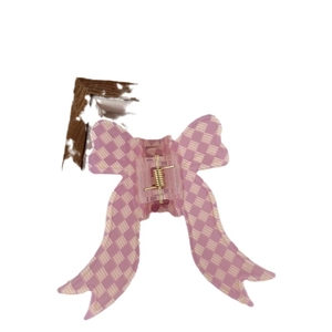 Elegant pink and white checkered acrylic bow hair claw clip for girls with gold spring