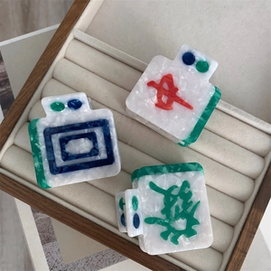 Mahjong theme hair claw clips set including red and green acetate fiber shark clips