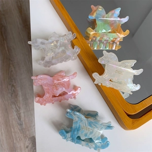 Lot de pinces à cheveux licorne en acétate coloré avec textures marbrées et tons pastel
