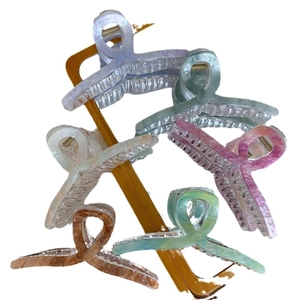 Double-layer thick acrylic shark hair claw clips in various colors for thick hair