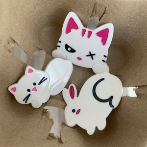 Barrette à Cheveux Douce en Acétate d'Animal de Dessin Animé Chat Lapin Pince à Frange Latérale Accessoire de Cheveux Fait à la Main