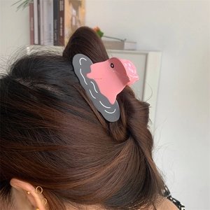 Pink creative cartoon dolphin hair claw clip for girls, aesthetic acetate hair accessory