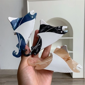 Ocean Manta Ray Hair Claw Acetate Marble Print Shark Clip Animal Shaped Hair Styling Tool For Women Daily Vacation Accessory