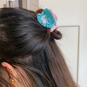 Pince à cheveux baleine mignonne en acétate avec perles, style océan coloré pour femme