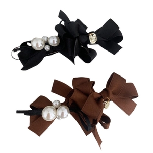 Elegant bow hair clips with pearls and gold tags in black and brown ribbon set