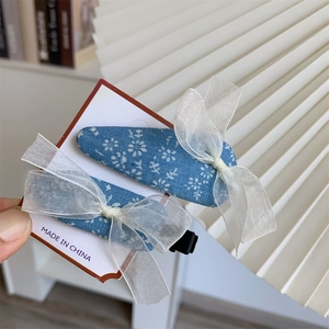 Floral print bow hair clips set with blue cotton fabric and white organza detail