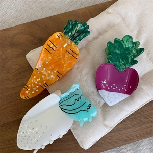 Pinces à cheveux créatives en acétate en forme de légumes avec strass et motif carotte