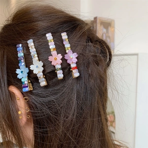 Pinces à Cheveux Fleur Style Pastoral Alliage Strass Résine Perle Doux Clip Latéral Floral Femmes Filles Bijoux de Mode