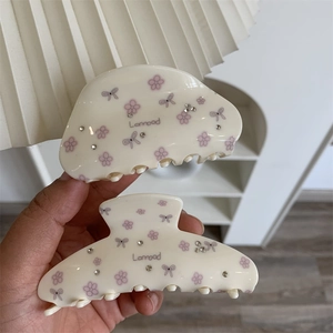 Pince à Cheveux Imprimé Floral Blanc Crème en PVC Avec Strass Doux Nœud Papillon Motif Accessoires Cheveux Pour Femmes