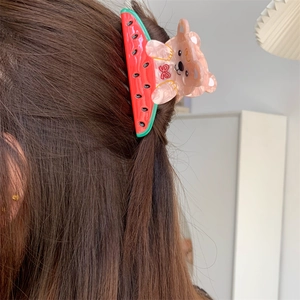 Pince à cheveux en acétate avec pastèque 3D et ours en marbre rose pour filles
