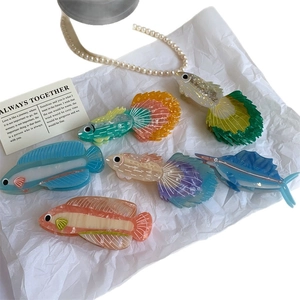 Pinze per capelli creative in acetato con pesci tropicali colorati e design a forma di betta