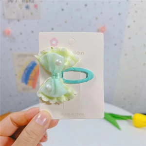 Pince à cheveux nœud vert menthe en organza et ruban à carreaux avec perles